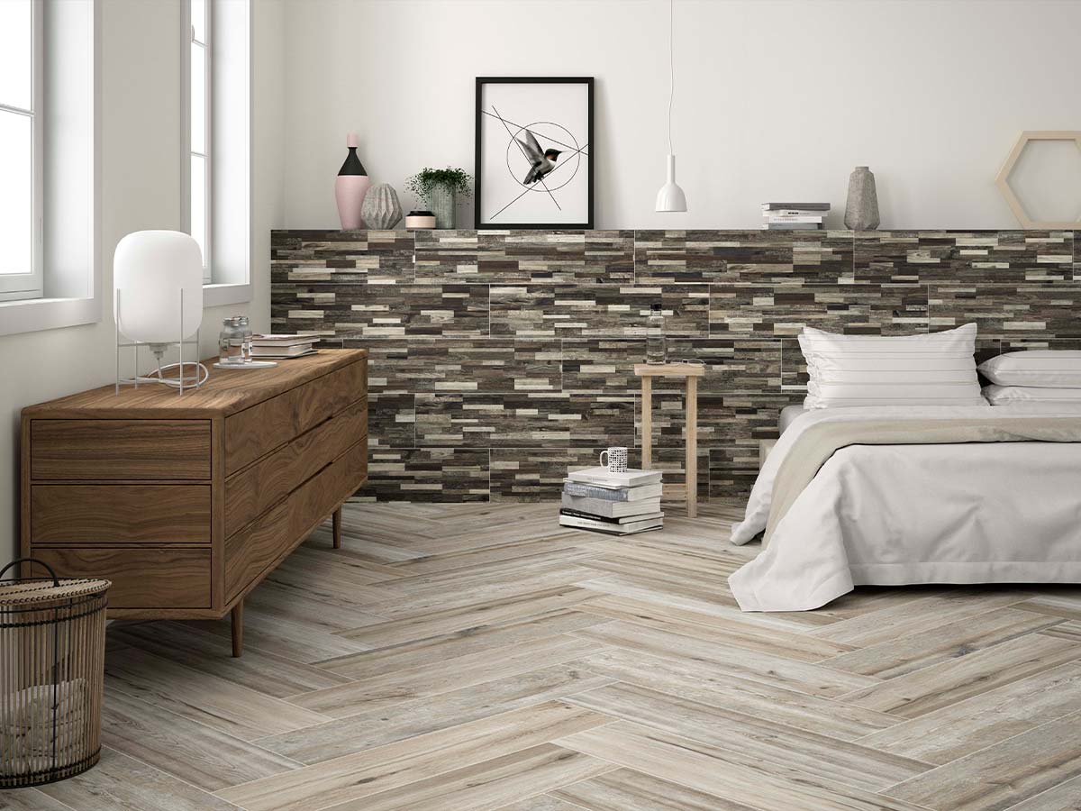 Salón moderno con suelo porcelánico Springwood que imita la textura de la madera natural