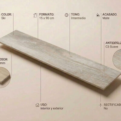 Baldosa de porcelánico rectangular de 15x90 cm con textura de madera clara y acabado mate.