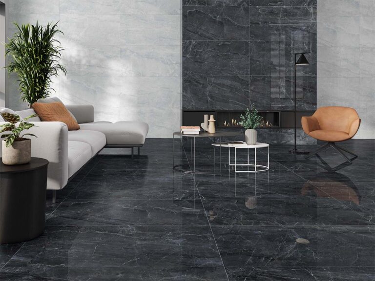 Ambiente de comedor moderno con suelo porcelánico Sublime Dark Grey imitación mármol antracita.