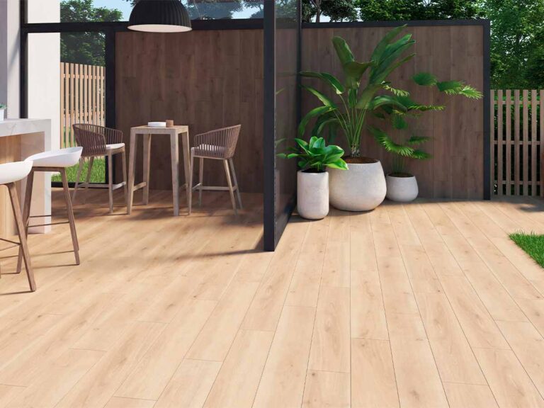 suelo cerámico imitación madera versat nogal