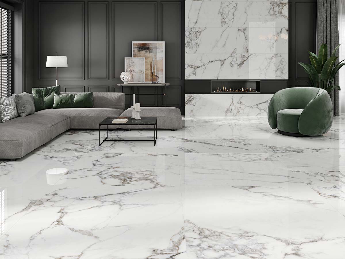Salón-comedor moderno con suelo porcelánico Kaira de imitación mármol blanco con vetas grises definidas