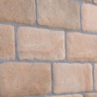 Textura de un suelo rústico de adoquines de terracota.