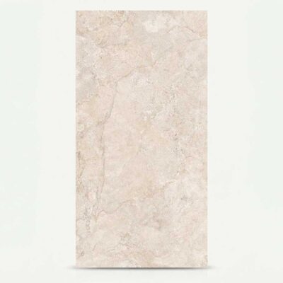 Un azulejo porcelánico rectangular crema con textura de piedra, sobre fondo