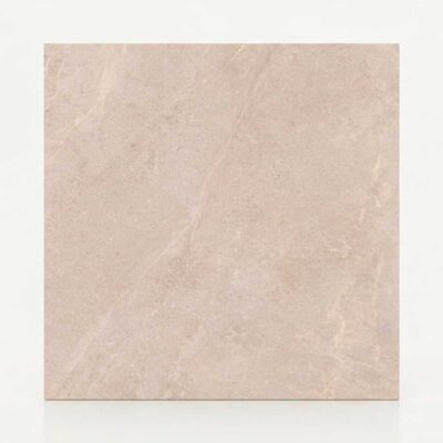Baldosa porcelánica cuadrada beige con textura de cemento sobre fondo blanco.
