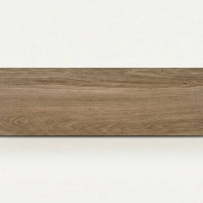 Este suelo porcelanico imitacion madera Havsta Brown muestra una veta natural.