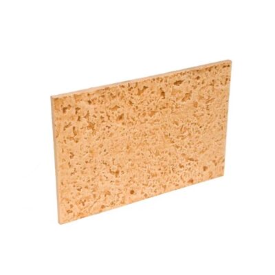 Pieza rectangular de aplacado en piedra natural con acabado envejecido, tonalidad beige cálida y superficie texturizada irregular característica de piedra natural.