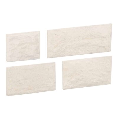 Cuatro piezas rectangulares de aplacado con acabado mate en tonos blancos y beige claro, imitando piedra travertino natural con textura rugosa y veteado irregular.